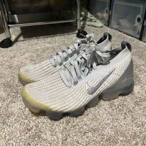 nike vapor max flyknit sneakers sz 7.5